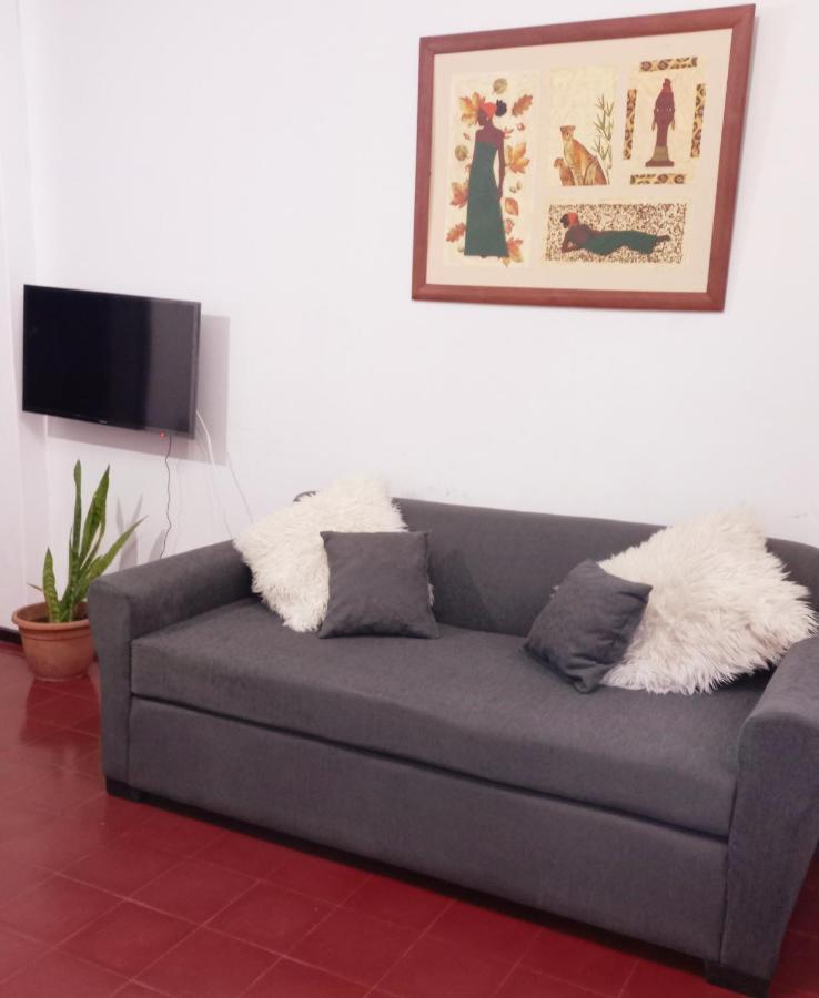 Centrico Alojamiento: Downtown With Parking Gualeguaychu
