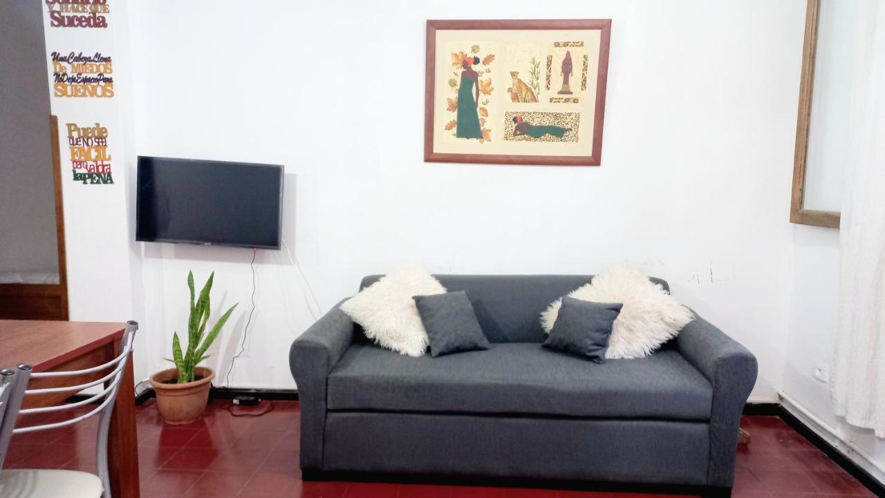 Centrico Alojamiento: Downtown With Parking Gualeguaychu